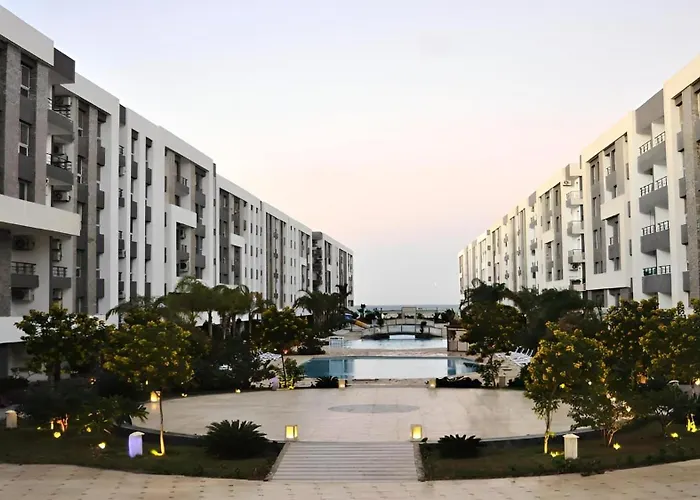 Queen T Hurghada